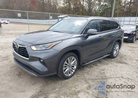 2023 Toyota Highlander Platinum z USA, uszkodzony, nr VIN 5TDKDRAH3PS505981